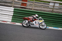 enduro-digital-images;event-digital-images;eventdigitalimages;mallory-park;mallory-park-photographs;mallory-park-trackday;mallory-park-trackday-photographs;no-limits-trackdays;peter-wileman-photography;racing-digital-images;trackday-digital-images;trackday-photos